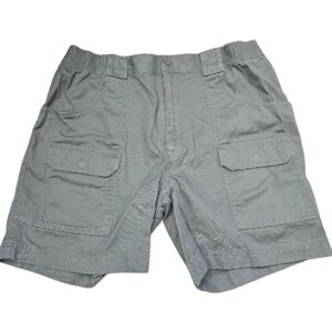 Men's Roundtree & Yorke Green Grey Cargo Shorts, Size 38